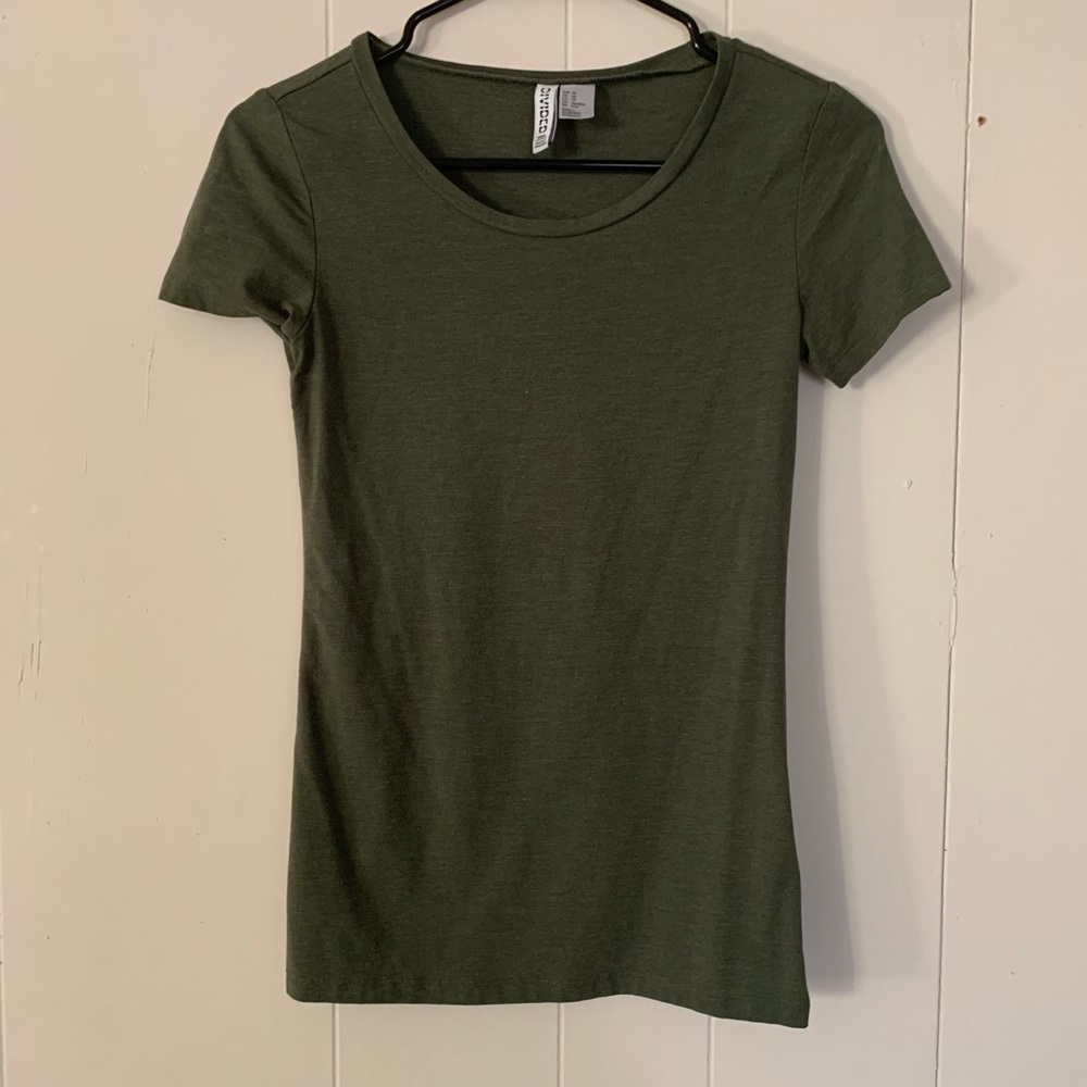 Divided by H&M Tee